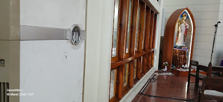 Dokumentasi AC Gree, Samping Kiri Koor